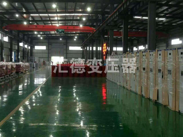 天水变压器车间一角